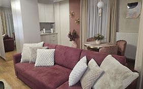 Apartamenty Hallera 4